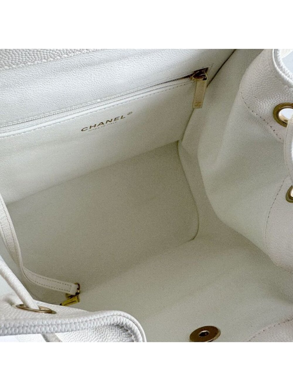 Chanel Backpack Ivory - Picture 5 of 14